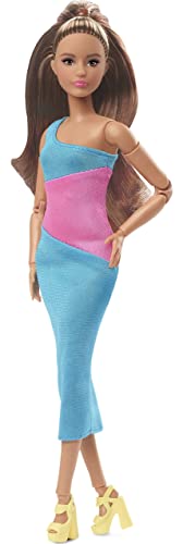 Barbie Signature Looks, Bambola snodata da collezione da 6 anni, HJW82